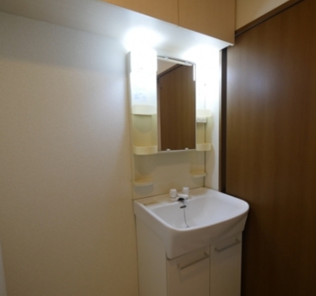 洗面設備　別部屋参考写真