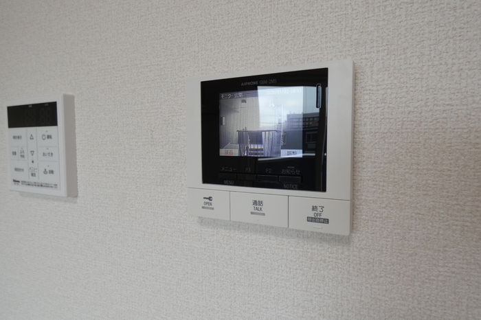 その他　モニタ付きインターホン