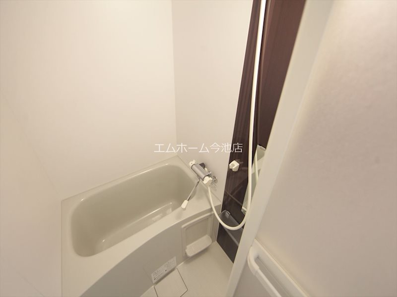 洗面設備　浴室暖房乾燥機付バス