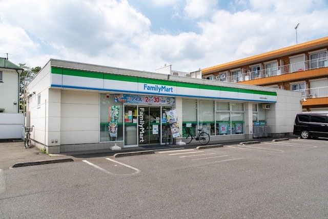 コンビニ　ファミリーマート羽村富士見公園前店（コンビニ）まで374m