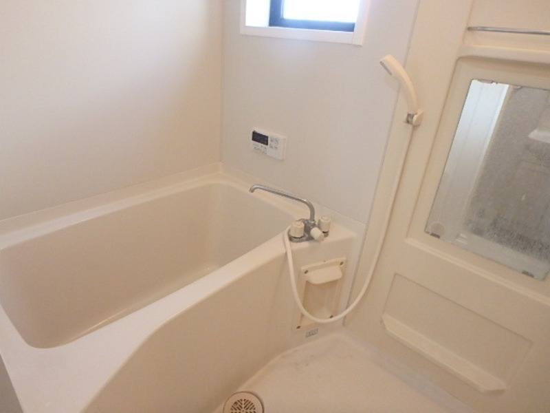 バス・シャワールーム　図面と現状に相違がある場合には現状を優先