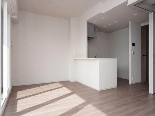 居室・リビング　内装