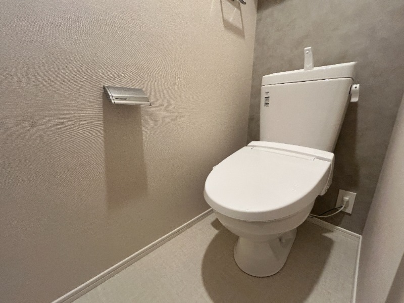 トイレ　別号室