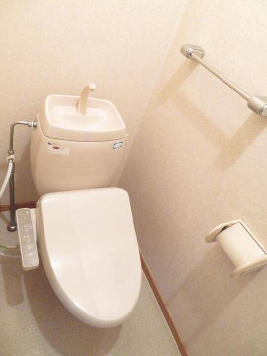 トイレ　トイレ