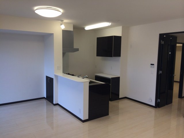 キッチン　※退去前の為、写真と現状が異なる場合がございます