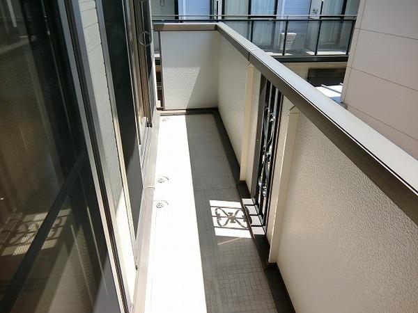 バルコニー　日当たり良好！