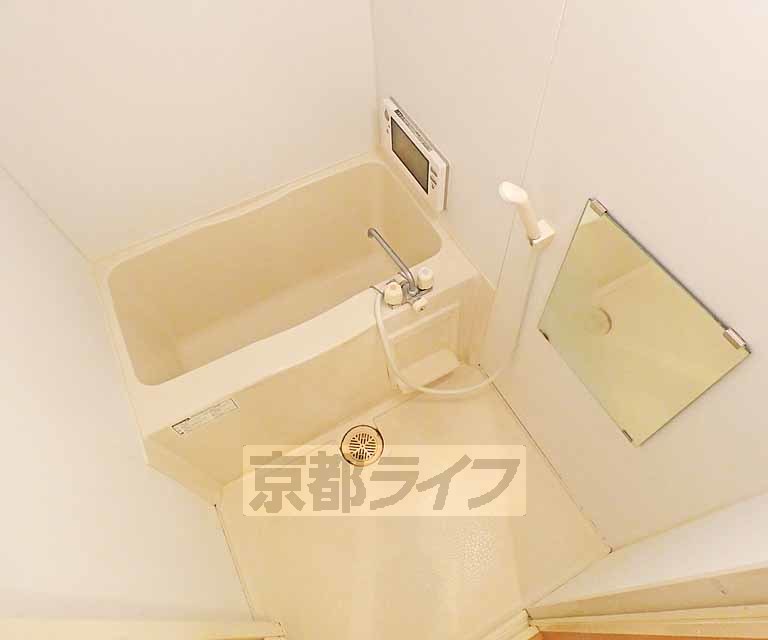 バス・シャワールーム　浴室です。