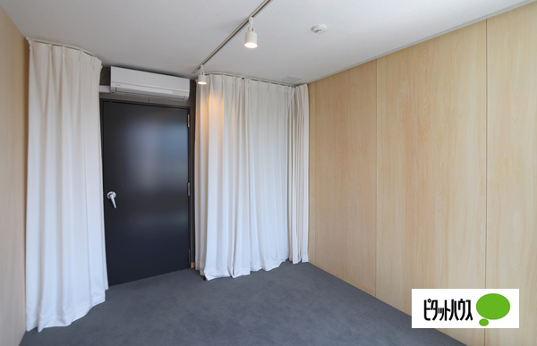 その他部屋・スペース　Ｒｏｏｍ反射壁を見る