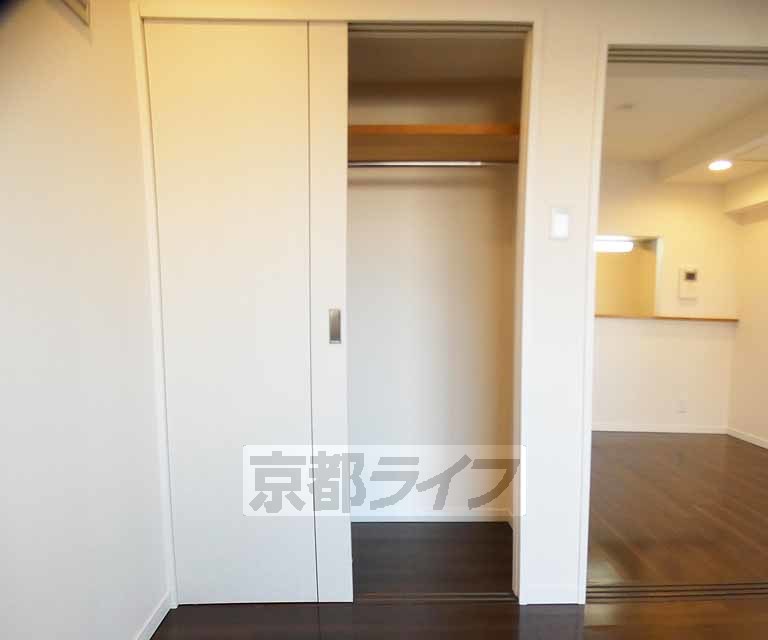 収納　ロングコート対応