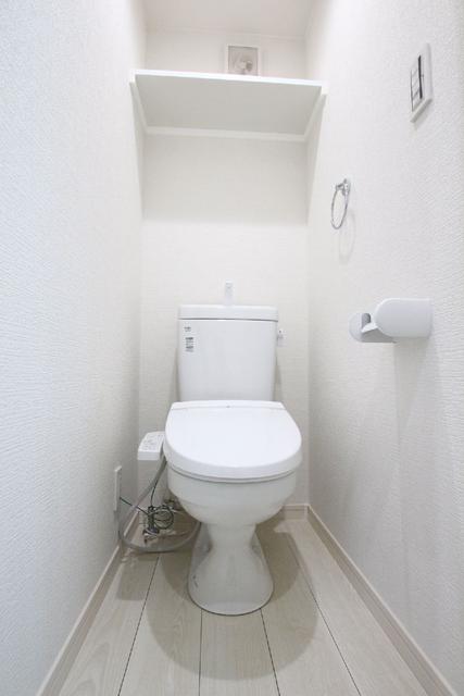 トイレ　トイレ