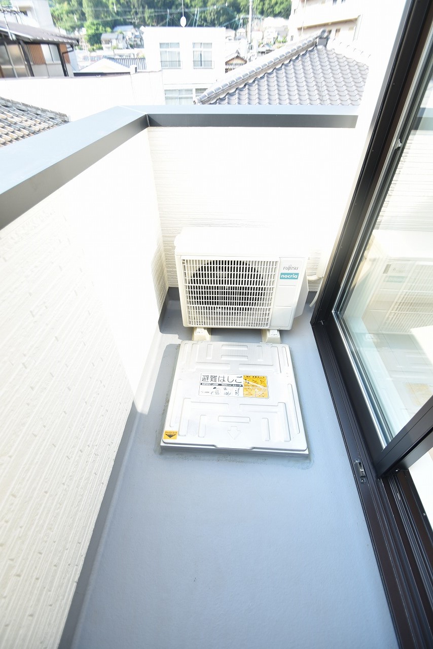 バルコニー　インターネット無料です