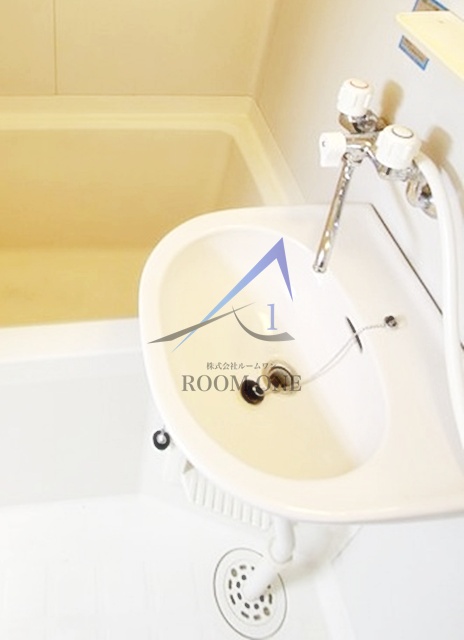 洗面設備　洗面台です。