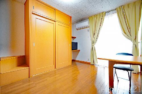 居室・リビング　収納たっぷりなのでお部屋が広く使えます♪