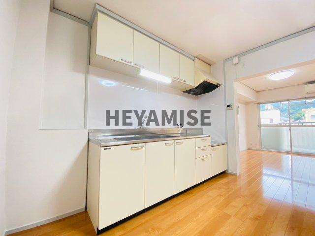 キッチン　※同間取りの別の階のお部屋の画像です※