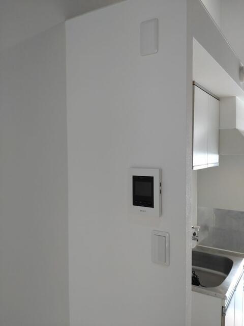 セキュリティ　モニター付きインターホンです