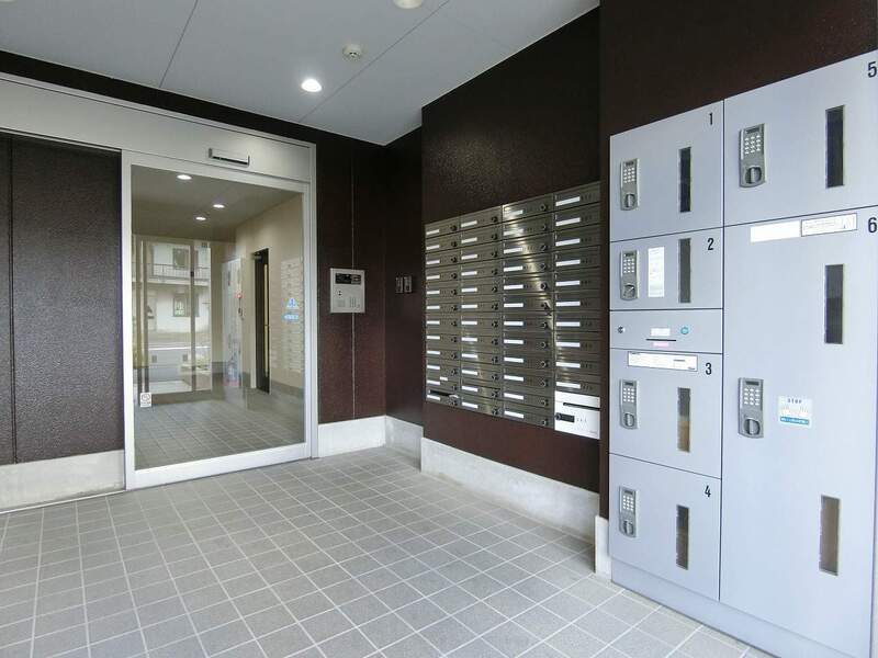 エントランス　毎日通るエントランスはこのようになっています