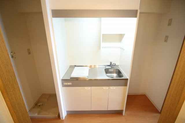 キッチン　※別部屋写真