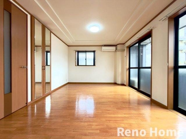 居室・リビング　リビング