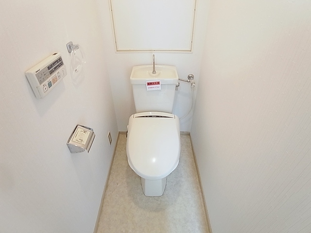 トイレ　ウォシュレット付トイレ