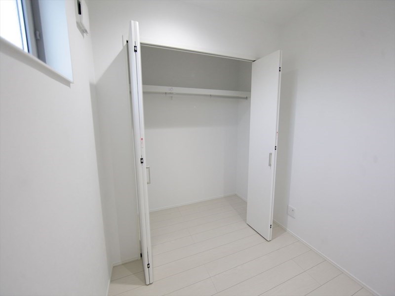 収納　クローゼット（収納充実してます）