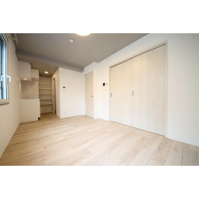 居室・リビング　☆明るいリビング☆