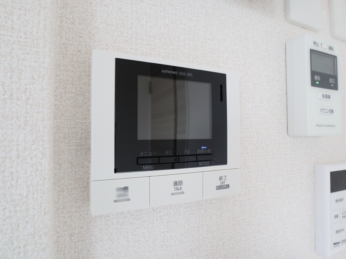 セキュリティ　来訪者対応がより安心なインターホン