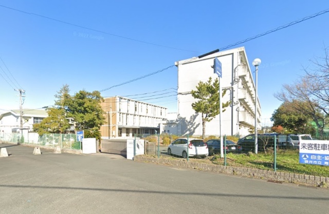 中学校　袋井市立周南中学校（中学校）まで900m