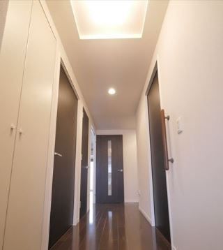 玄関　別タイプ部屋　参考写真です