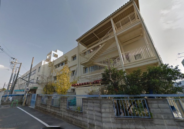 小学校　茨木市立中条小学校（小学校）まで417m