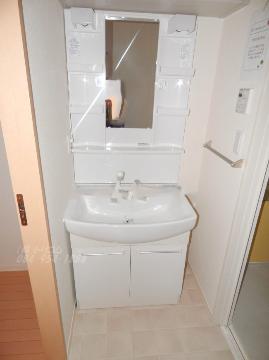 洗面設備　洗髪洗面化粧台