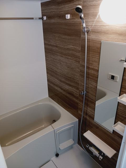 バス・シャワールーム