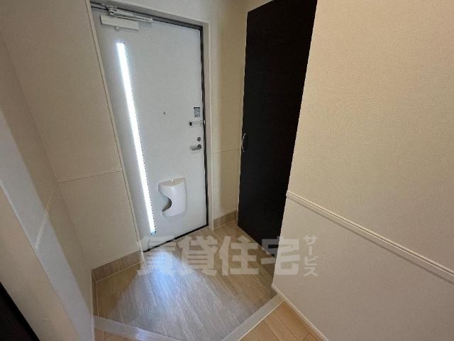 玄関　玄関（イメージ）