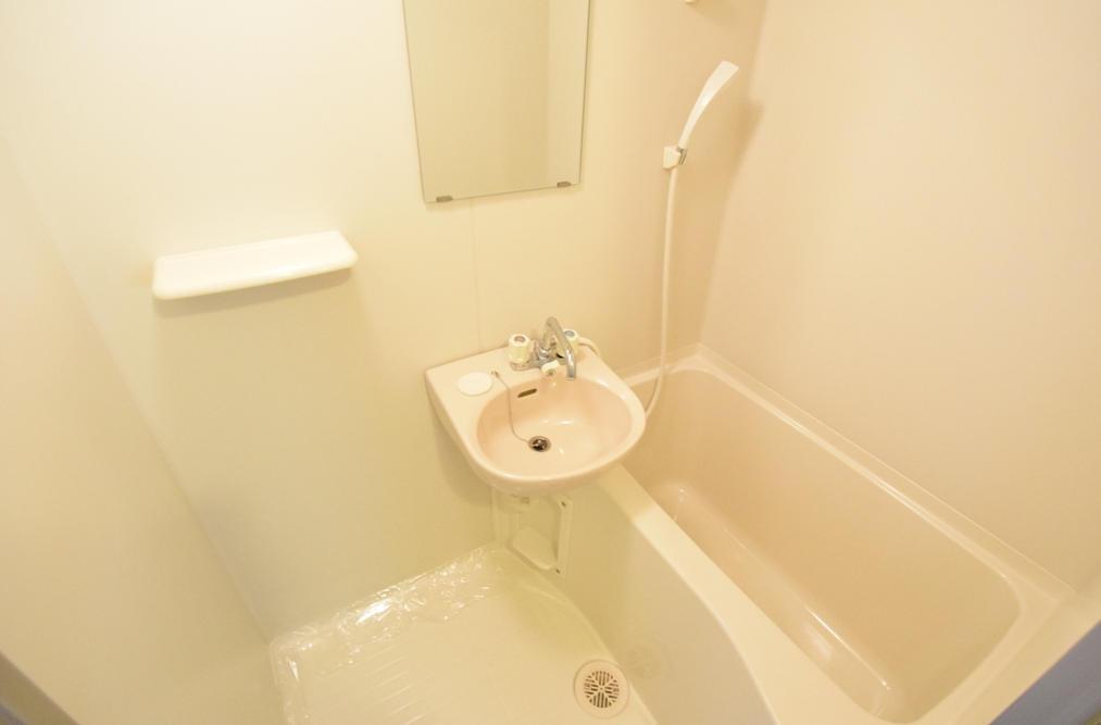 バス・シャワールーム　風呂・洗面