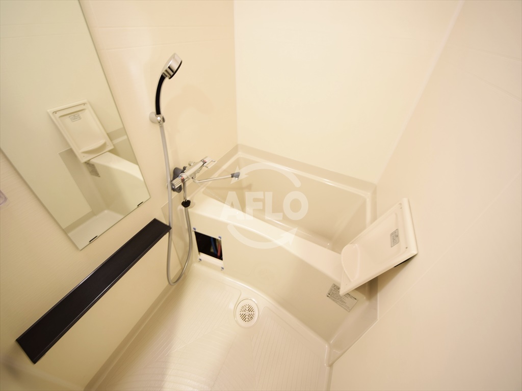 バス・シャワールーム　プレサンス大阪天満リバーシア　浴室