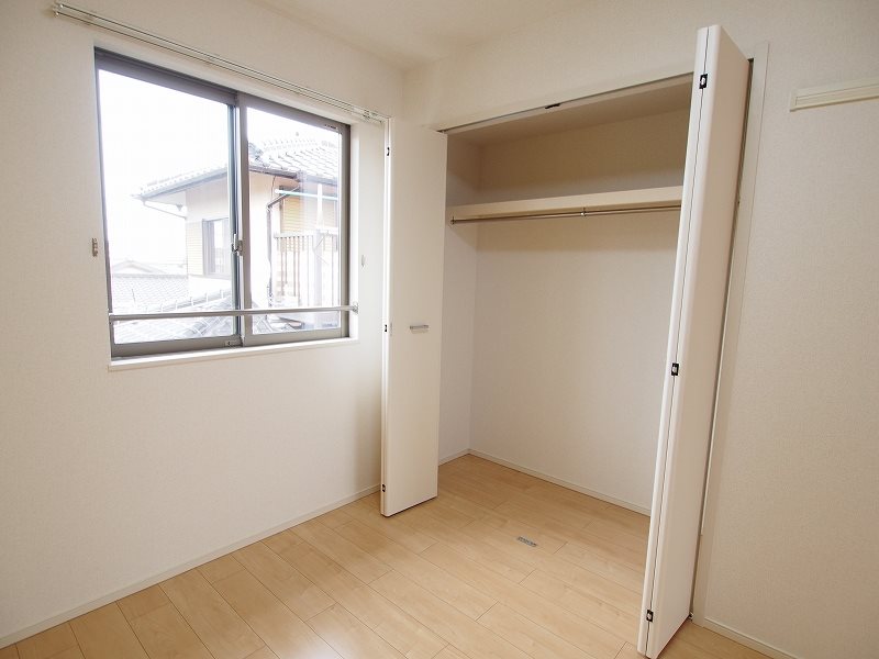 収納　※写真を同シリーズの別室写真をご参照下さい。