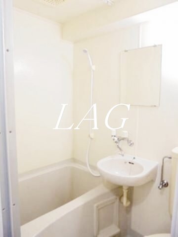 バス・シャワールーム　お風呂です。