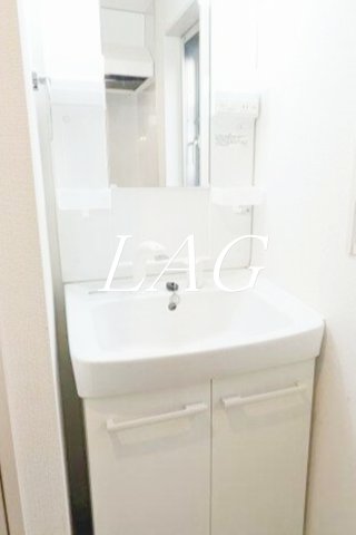 洗面設備　洗面台です。