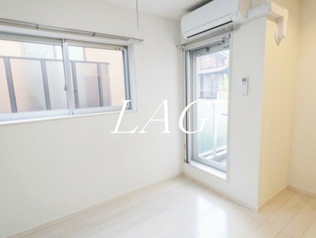 居室・リビング　洋室のお部屋です。