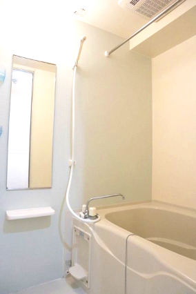 バス・シャワールーム　風呂