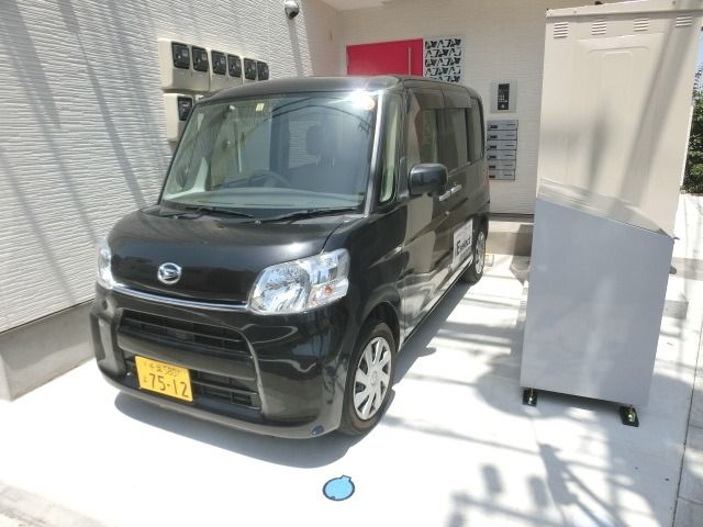 駐車場　敷地内が満車の場合は近隣をお探し致します