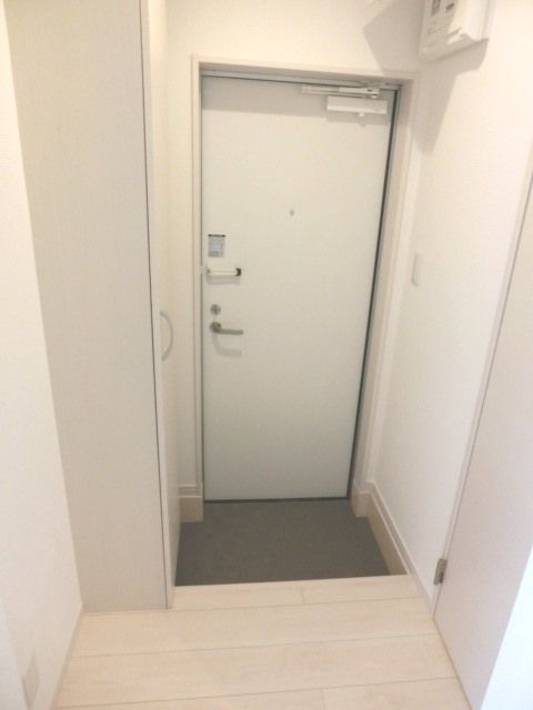 玄関　ディンプルキー対応、もちろんシューズＢＯＸ完備