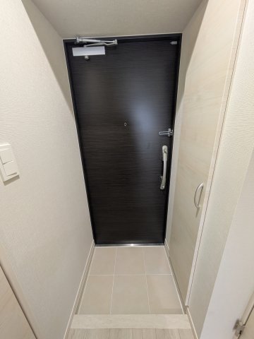 玄関　シンプルで使いやすい玄関です