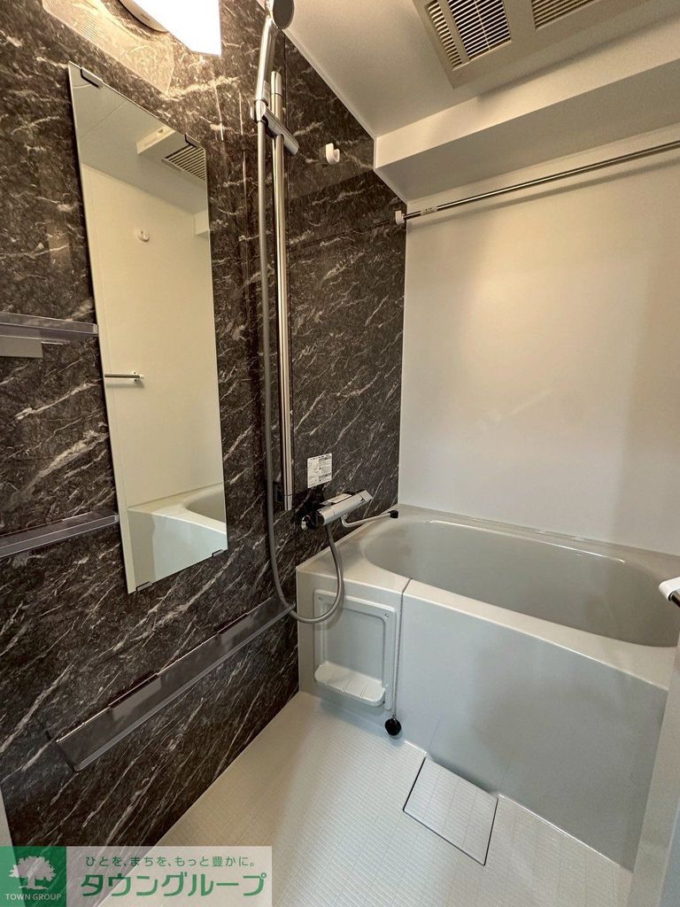 バス・シャワールーム　バス