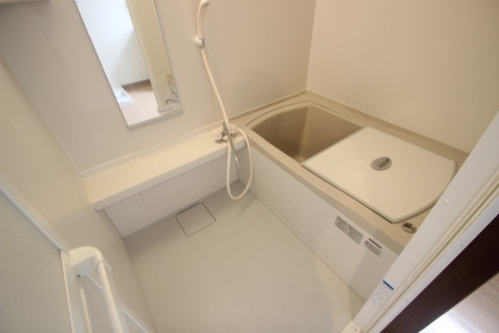 バス・シャワールーム　※別号室の写真です。