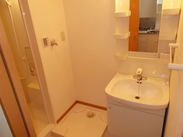 洗面設備　同仕様写真