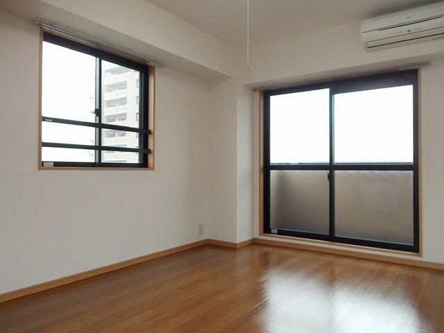 居室・リビング　同仕様写真