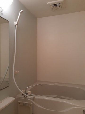 バス・シャワールーム　日々の疲れを癒すお風呂付です