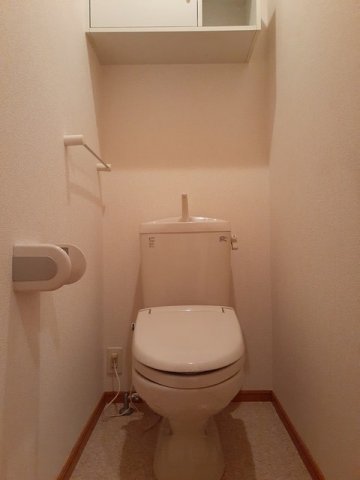 トイレ　シンプルで使いやすいトイレです