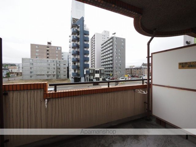 地下鉄東豊線 豊平公園駅 徒歩8分 11階建 築39年の内装写真