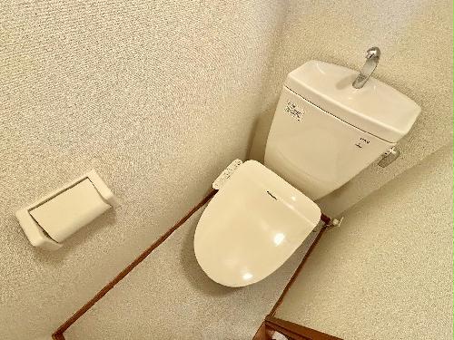 トイレ　設備・仕様は号室により異なる為、現況を優先いたします。